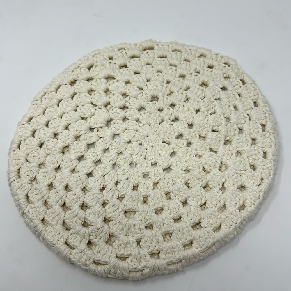 Free people crochet beret cream NWT